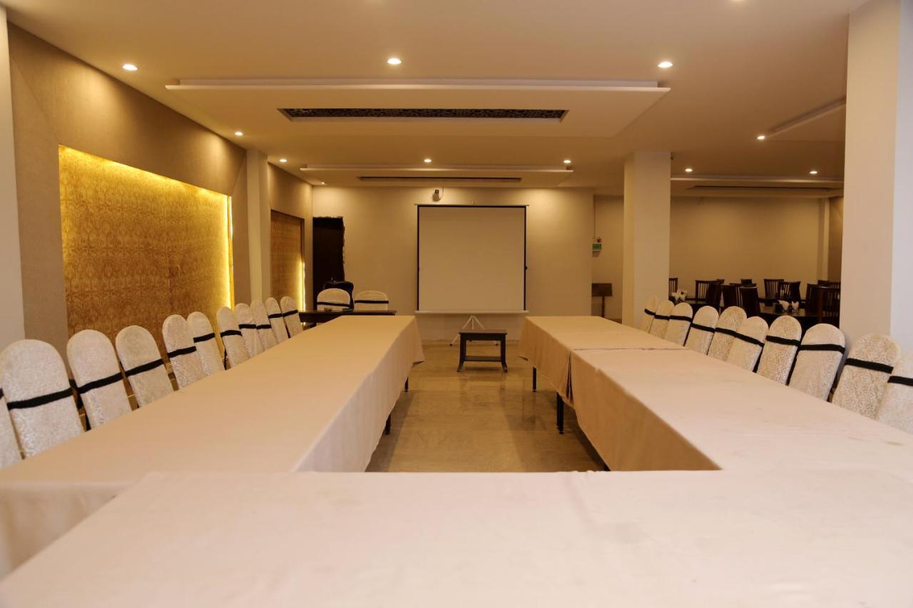 Shelton Hotel لاهور المظهر الخارجي الصورة
